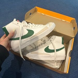 BLAZER MID '77 GS 'WHITE PINE GREEN'